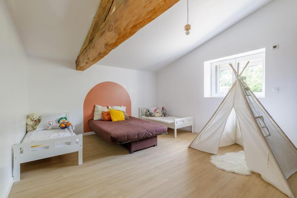 La Maison Coublandine Coublanc  Bagian luar foto